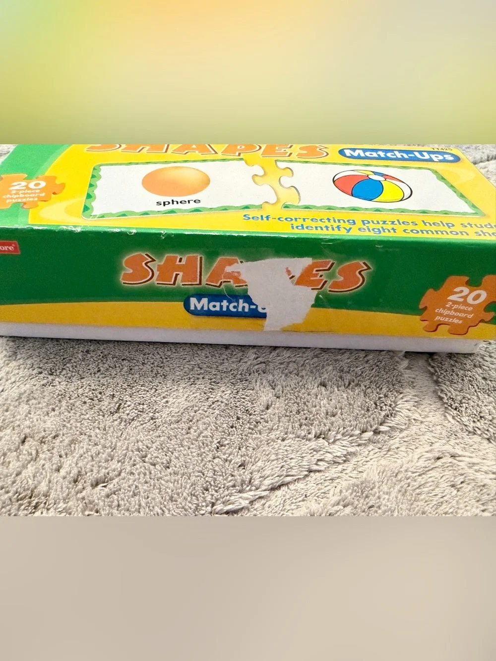 Lakeshore Learning Shapes Match-Ups 20 self-correcting 2 piece puzzles